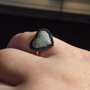 Heart ring